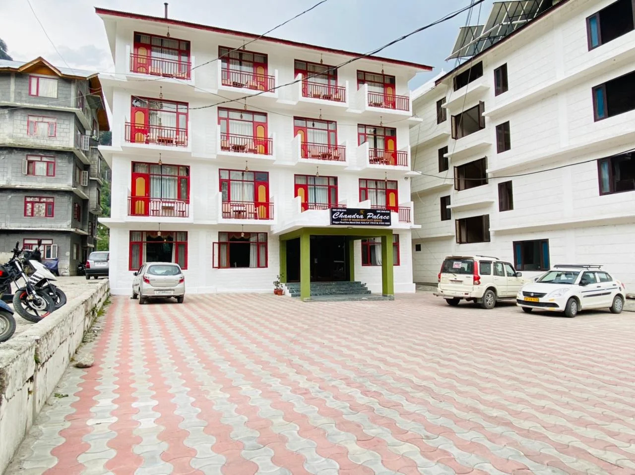 Hotel Chandra Palace,Manali